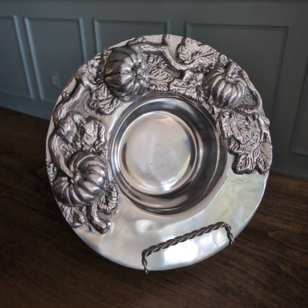 Holland Boone Polished Pewter Pumpkin Harvest Bowl Repousse Fall Relief 3D